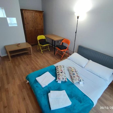 Central And Quiet Flat In London! Close To Station Exterior foto